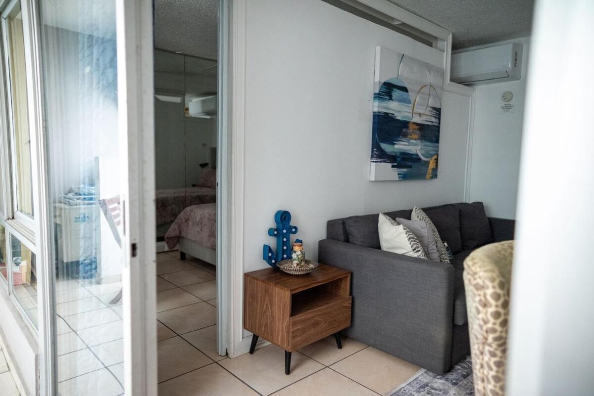 Steps From Foxwoods- Beachfront Retreat With Pools San Juan Zewnętrze zdjęcie