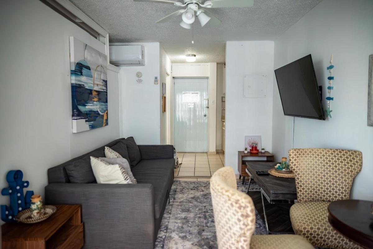 Steps From Foxwoods- Beachfront Retreat With Pools San Juan Zewnętrze zdjęcie