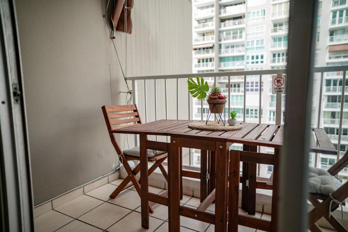Steps From Foxwoods- Beachfront Retreat With Pools San Juan Zewnętrze zdjęcie