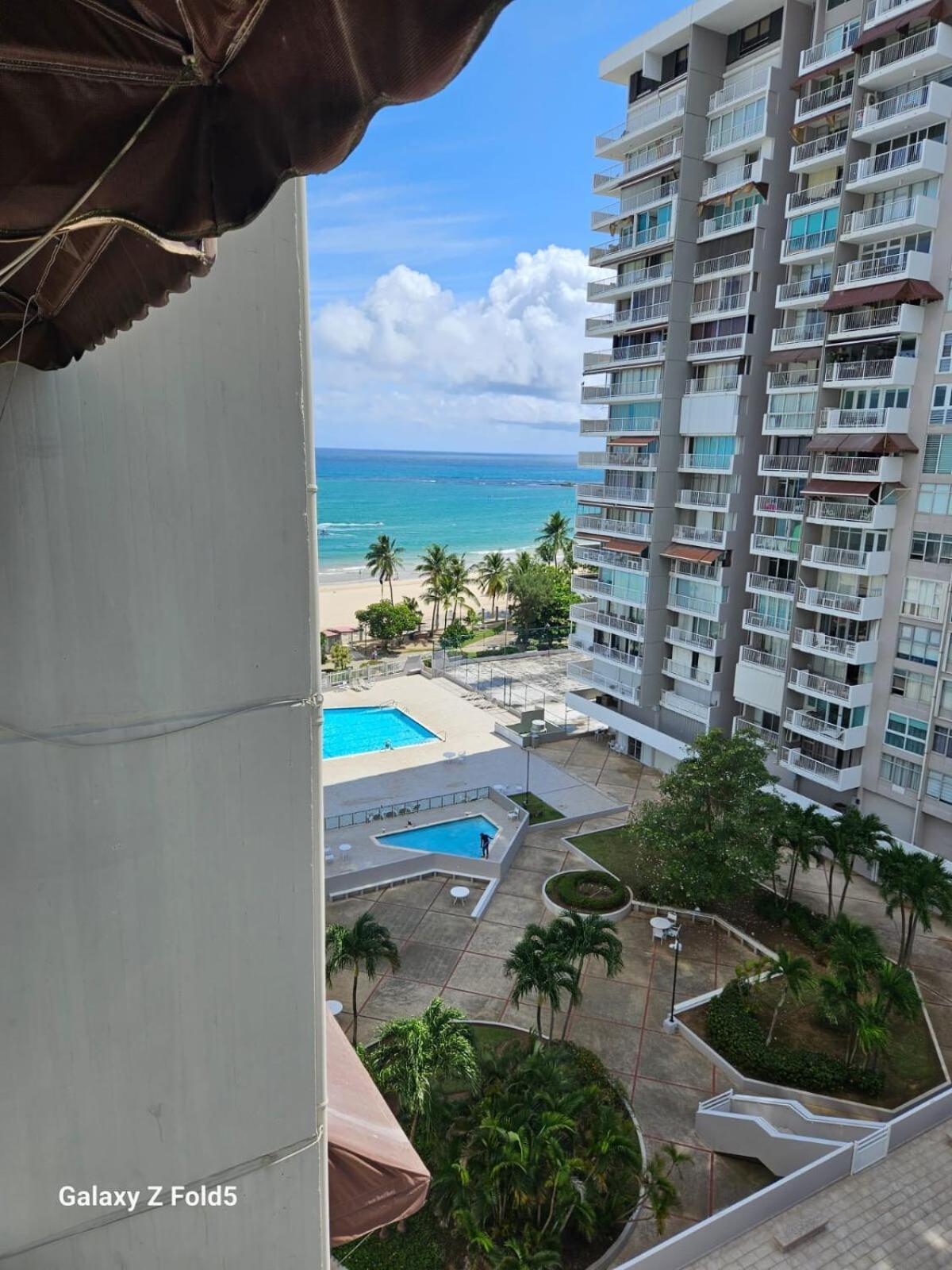 Steps From Foxwoods- Beachfront Retreat With Pools San Juan Zewnętrze zdjęcie